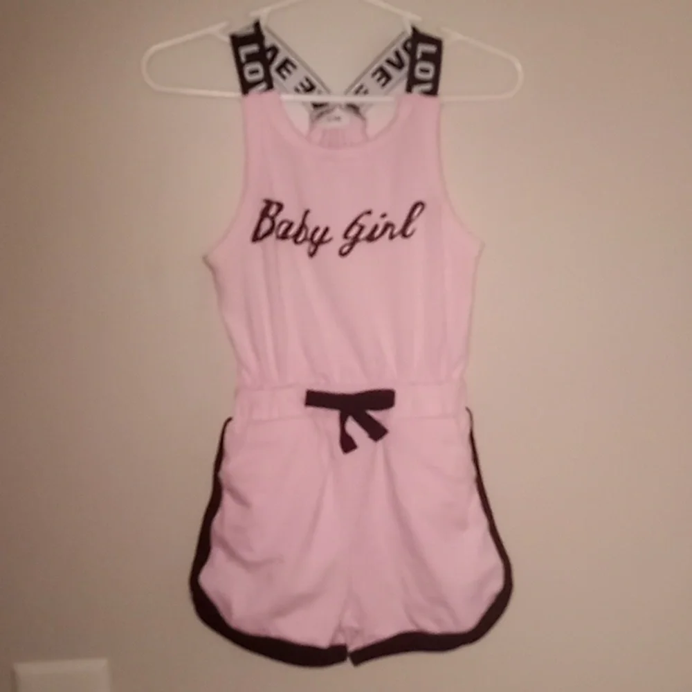 Baby Girl One Piece Romper Size 6-9 Months